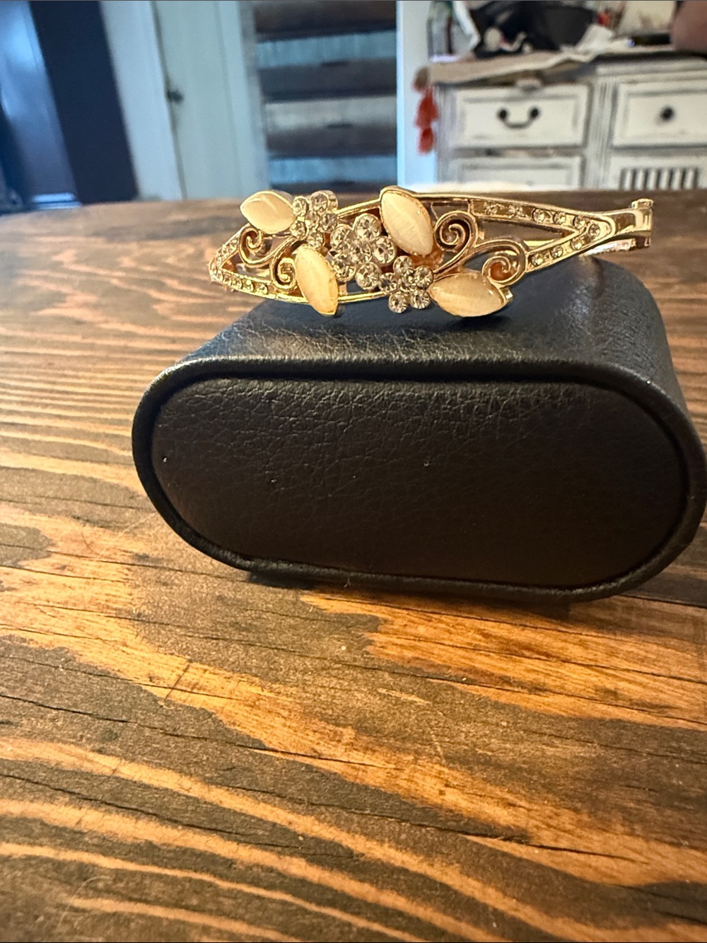 Gold Floral Crystal Bangle Bracelet - Women Jewelry